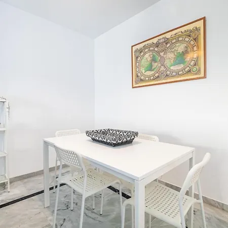 Apartment Castell Dor 2-a Old Town