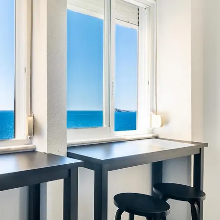 Castell Dor 2-a Old Town Apartment *